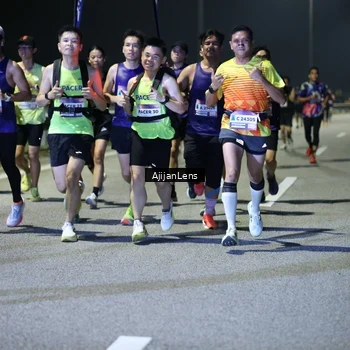 Runner Photo 7326113
