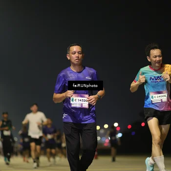 Runner Photo 7326119