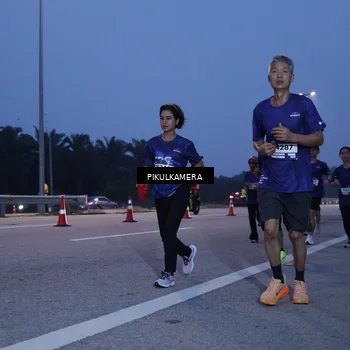 Runner Photo 7326134