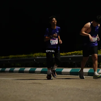 Runner Photo 7326192