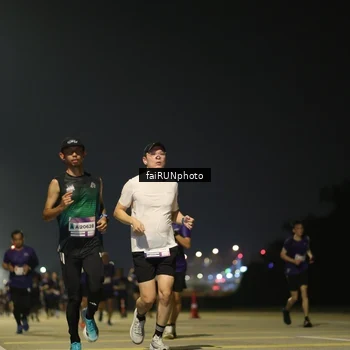 Runner Photo 7326211