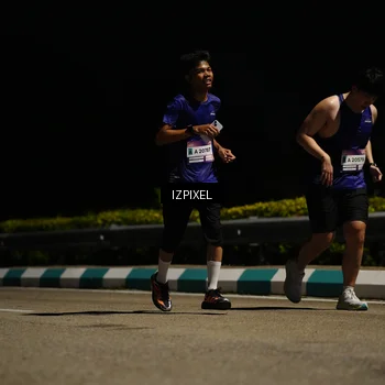 Runner Photo 7326219