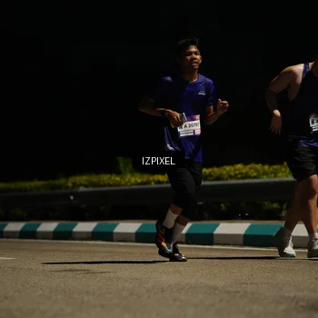 Runner Photo 7326224