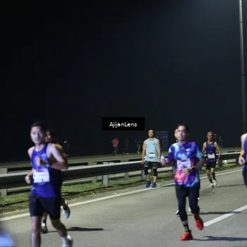 Runner Photo 7326273