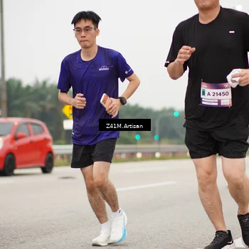 Runner Photo 7326300