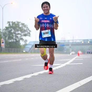 Runner Photo 7326325
