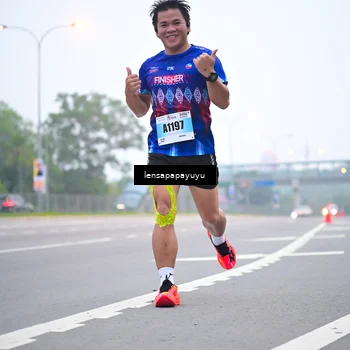 Runner Photo 7326349