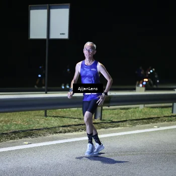 Runner Photo 7326362