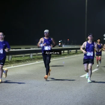 Runner Photo 7326372