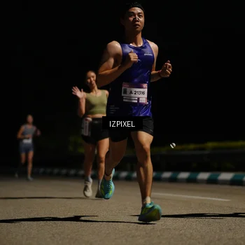 Runner Photo 7326437