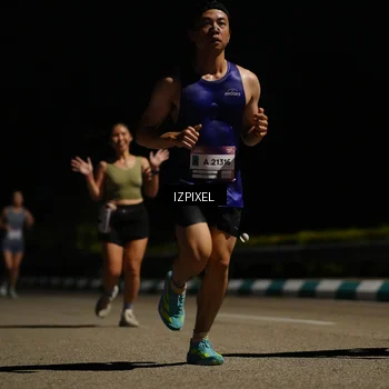 Runner Photo 7326438