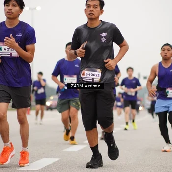 Runner Photo 7326450