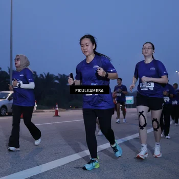 Runner Photo 7326510