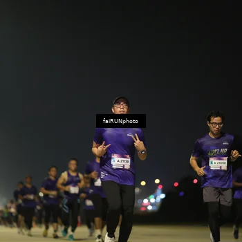 Runner Photo 7326659