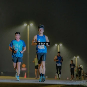 Runner Photo 7326666