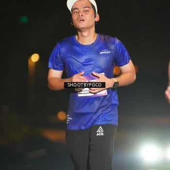 Runner Photo 7326679