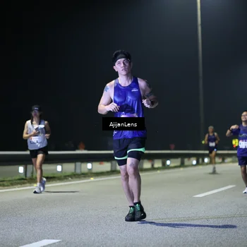 Runner Photo 7326688