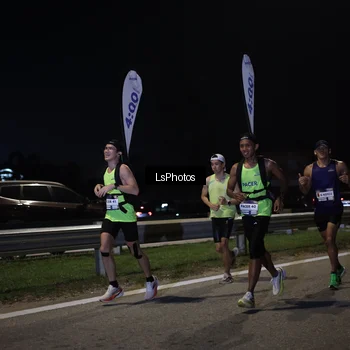 Runner Photo 7326710