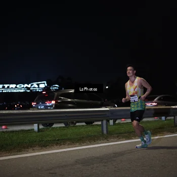 Runner Photo 7326740