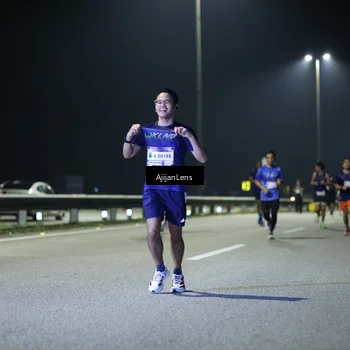 Runner Photo 7326749