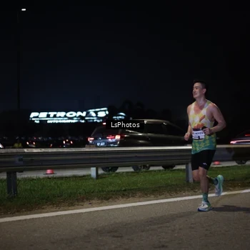 Runner Photo 7326760