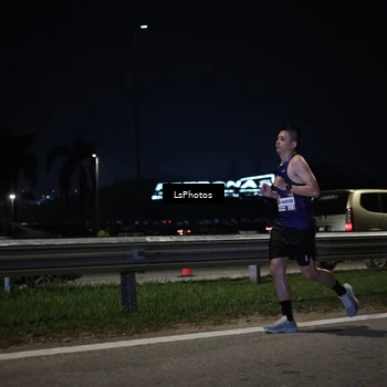 Runner Photo 7326777