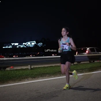 Runner Photo 7326801