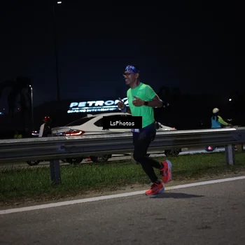 Runner Photo 7326803