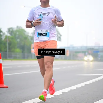 Runner Photo 7326849