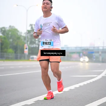 Runner Photo 7326850
