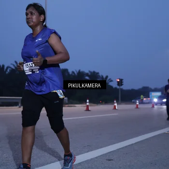 Runner Photo 7326859