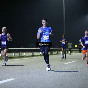 Runner Photo 7326887