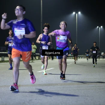 Runner Photo 7326925