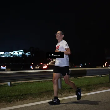 Runner Photo 7326932