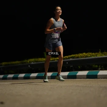 Runner Photo 7326944