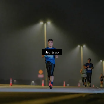 Runner Photo 7326945