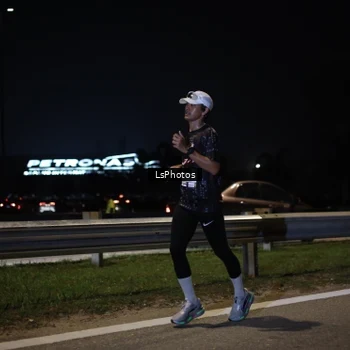 Runner Photo 7326960