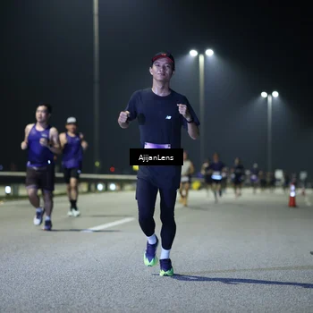 Runner Photo 7327001
