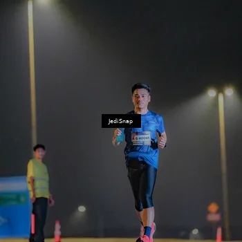 Runner Photo 7327009