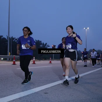 Runner Photo 7327042