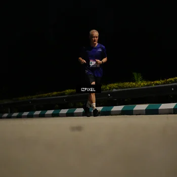 Runner Photo 7327051