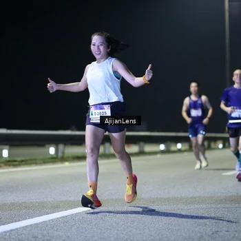 Runner Photo 7327090