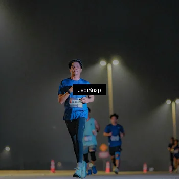 Runner Photo 7327117