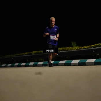 Runner Photo 7327123