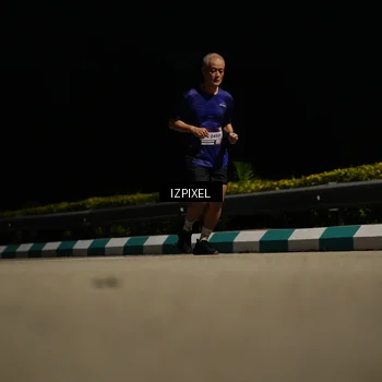 Runner Photo 7327131