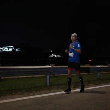 Runner Photo 7327133