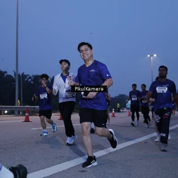 Runner Photo 7327166