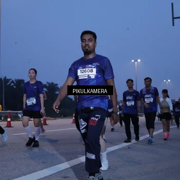 Runner Photo 7327206