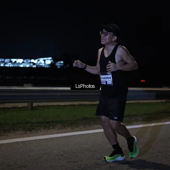 Runner Photo 7327241