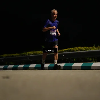 Runner Photo 7327256